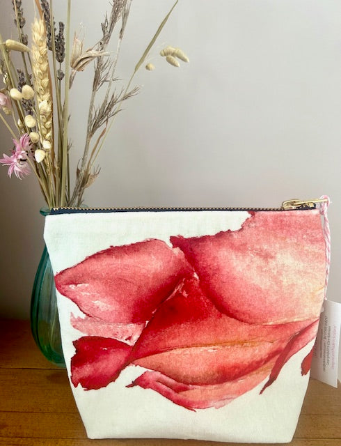 Make Up Bag in Velvet Ruby Small