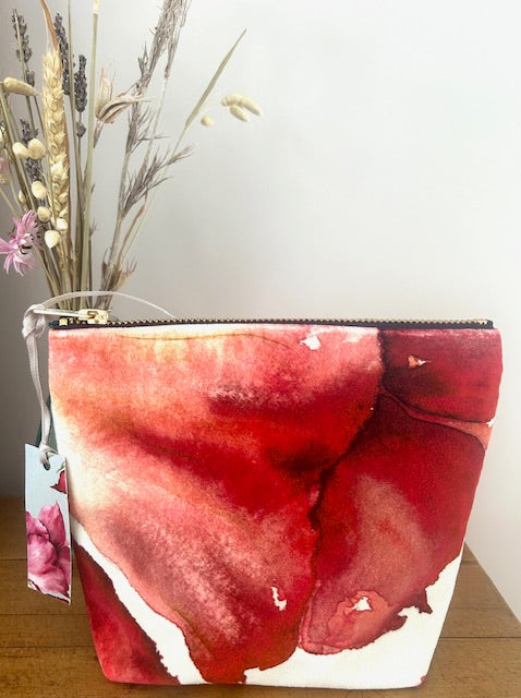 Make Up Bag in Velvet Ruby Small